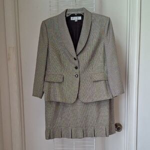 Stylish Tan Plaid Skirt Suit